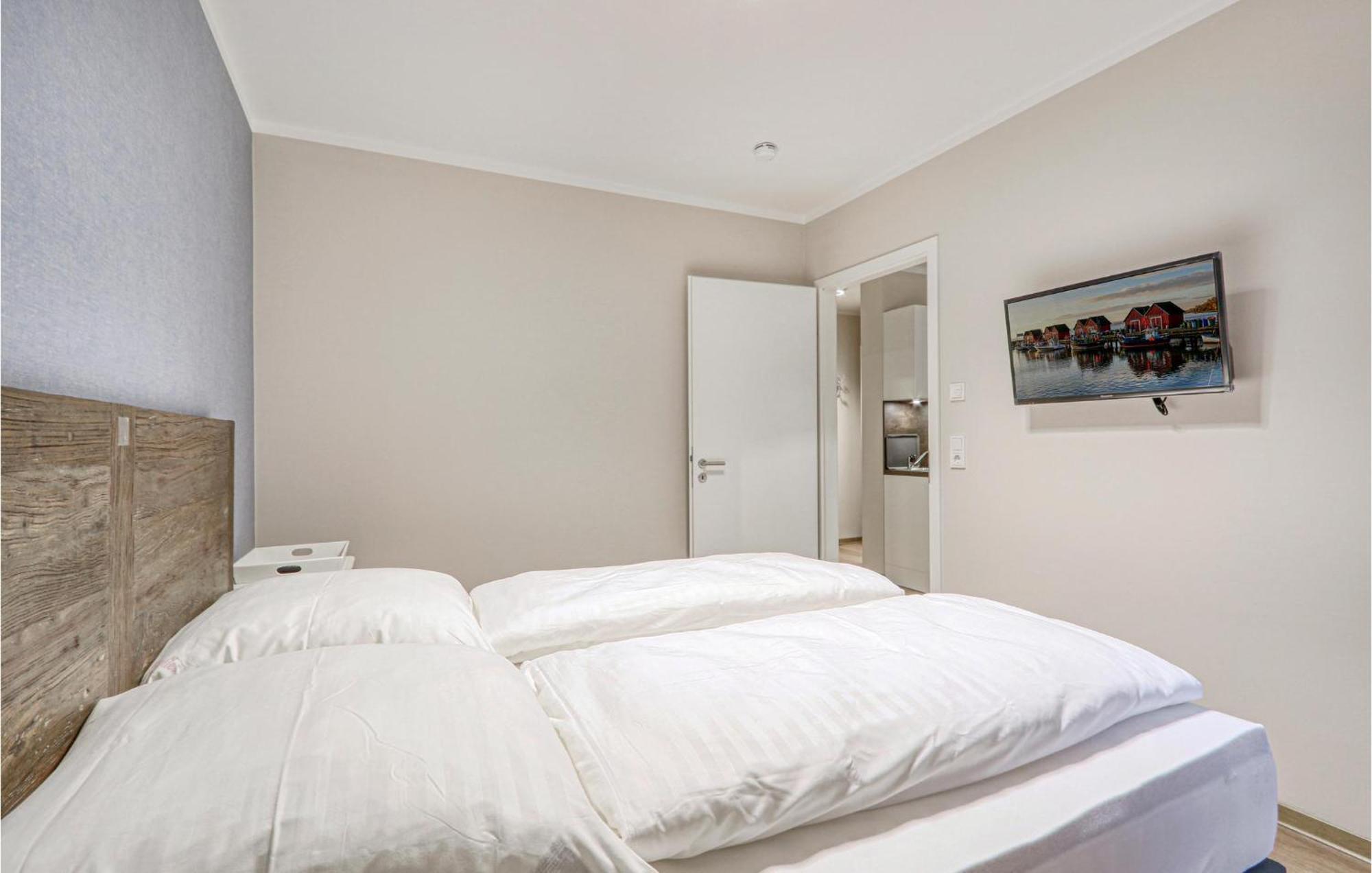 Baltischer Hof Apartment 11 บอลเทินฮาเกิน ภายนอก รูปภาพ